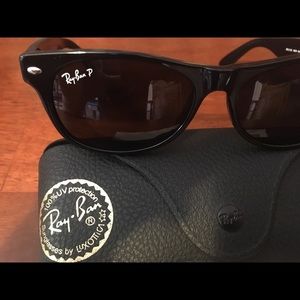Ladies Polarized Ray Ban Sunglasses 🕶